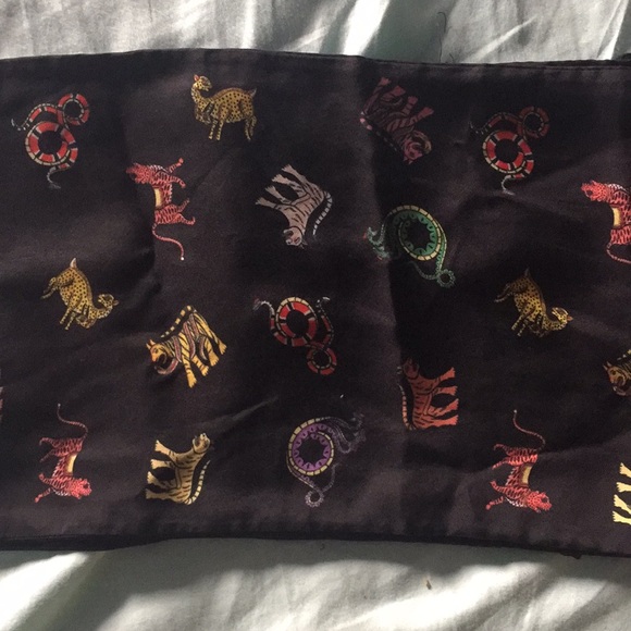 Gucci Scarf - Picture 1 of 1