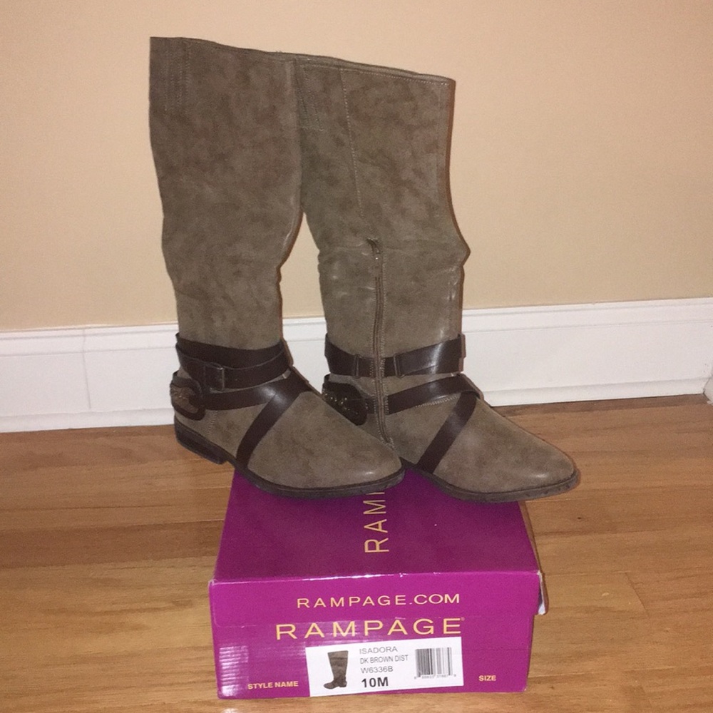 Boots - Picture 2 of 2