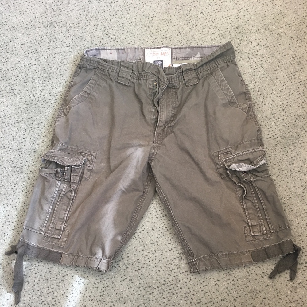 Mens Urban Pipeline Shorts Size 32