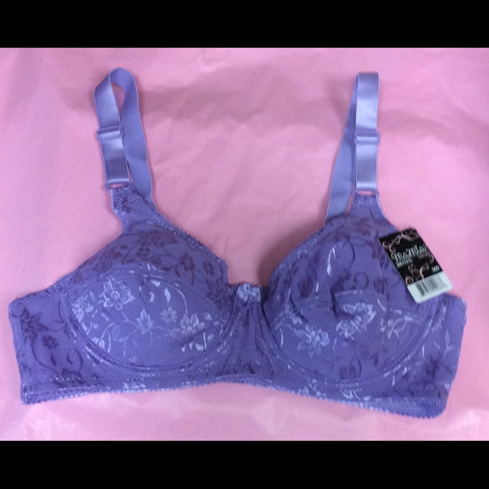 Fancy Lace Underwire Bra Purple NWT