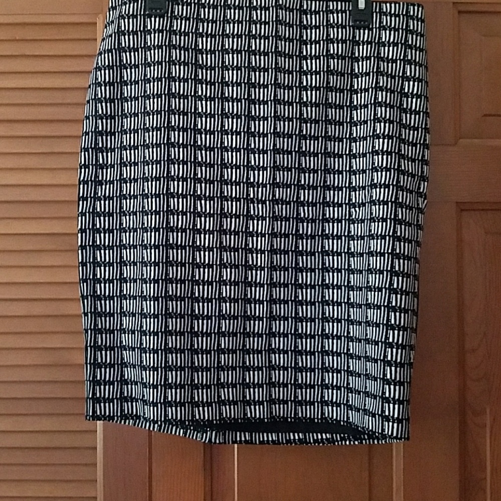 Adrianna Papell printed skirt