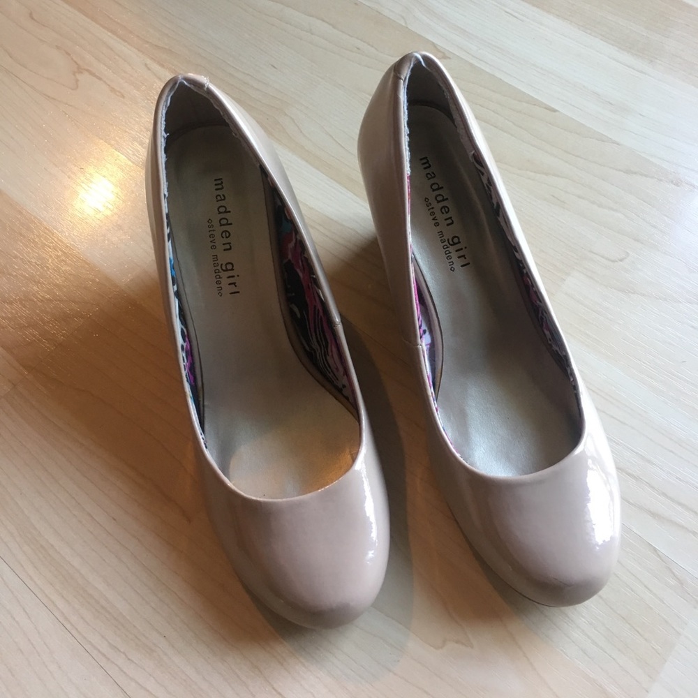 Steve Madden beige heels.