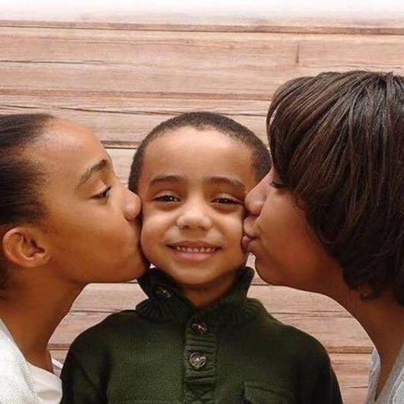 Meet your Posher, Jan - Picture 1 of 1