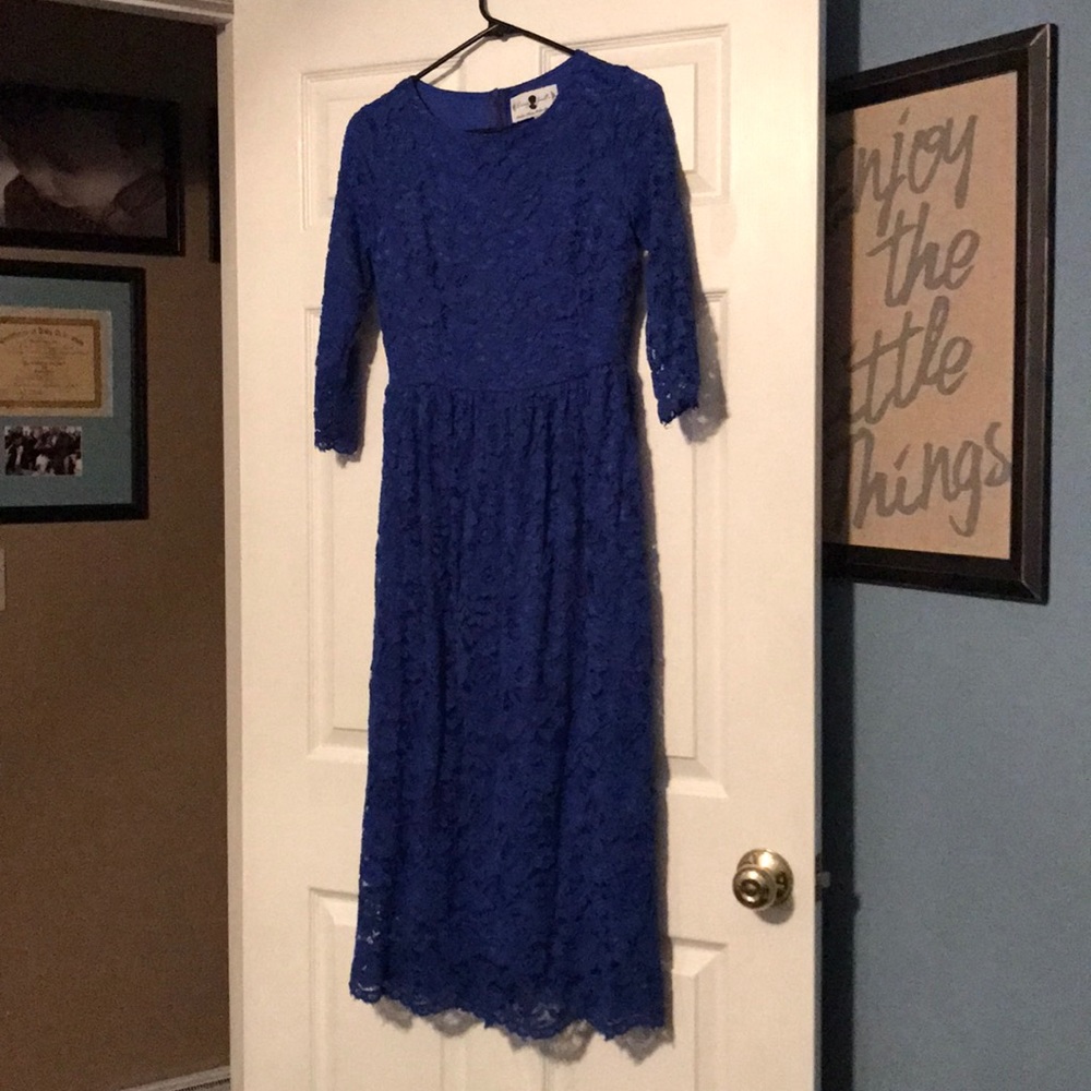 Women's 3/4 sleeve lace dress