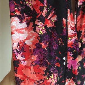 Fabletics patterned leggings - worn once!
