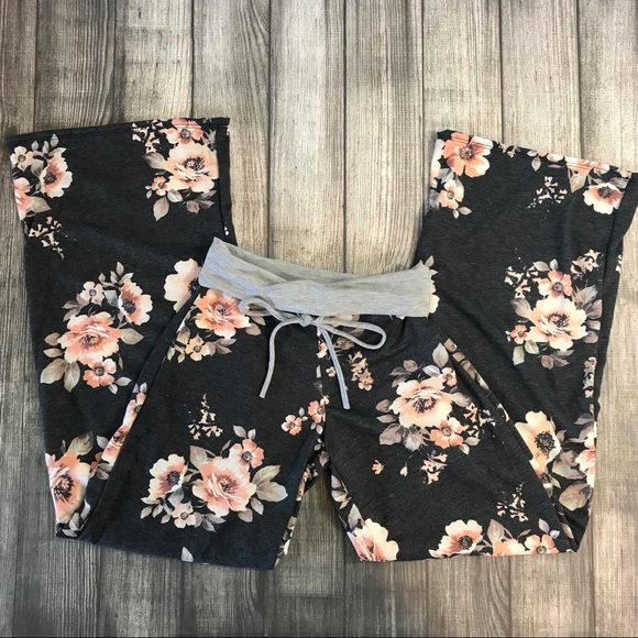 Floral Wide Leg Drawstring Pant - Picture 6 of 6