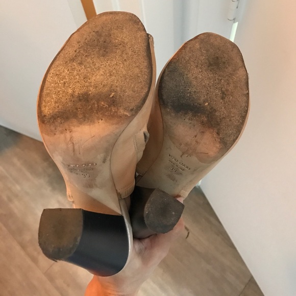 *SOLD* Giuseppe Zanotti Lace Up Sandal Heels - Picture 5 of 8