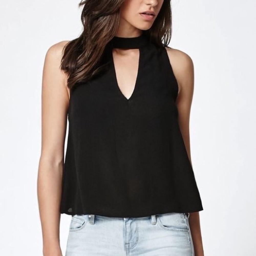 Kendall & Kylie Pink/Taupe Keyhole Top
