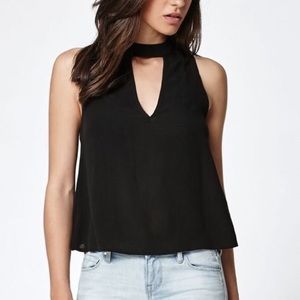 Kendall & Kylie Pink/Taupe Keyhole Top