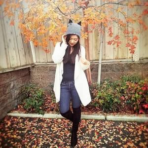 Meet your Posher, Elaine