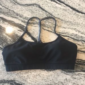 Lulu flow Y sports bra