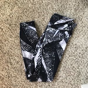 Lululemon Winder Under leggings