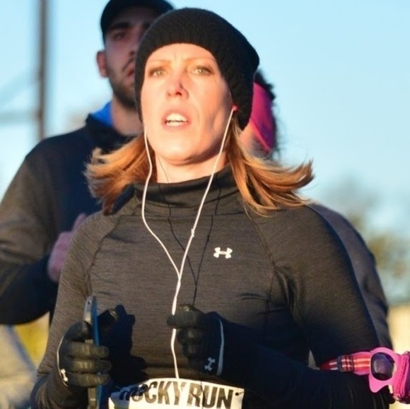 Meet your Posher, Karen - Picture 4 of 4