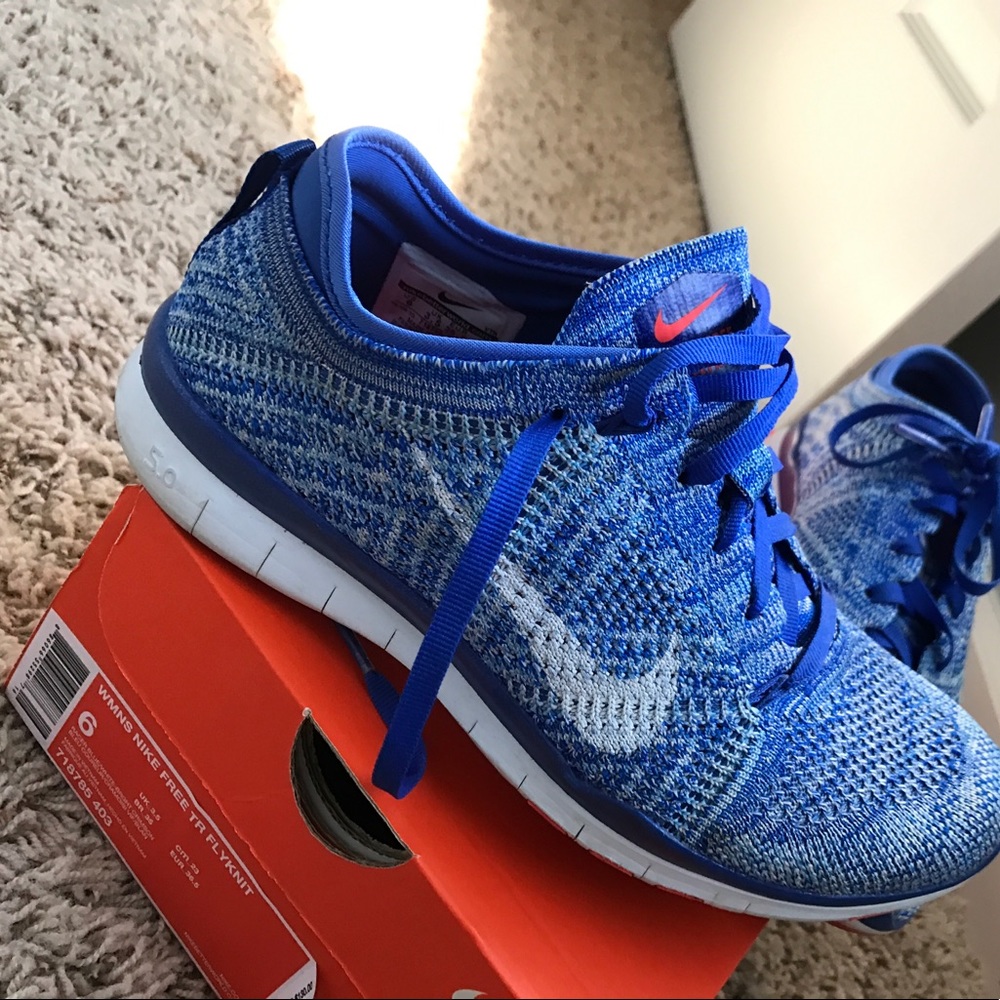 Nike Free TR Flynit