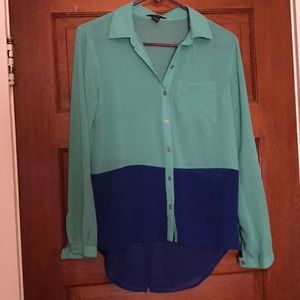 🌹Forever 21 two-toned button down