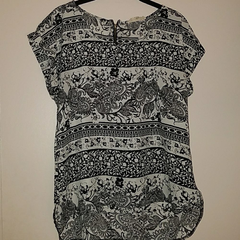 Black and White Patterned Blouse