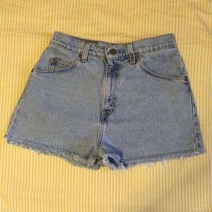 Vintage High waisted Levi's