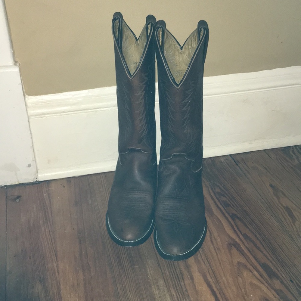 2 for $90 Justin Taupe/Light Brown Cowboy Boots, Size 7