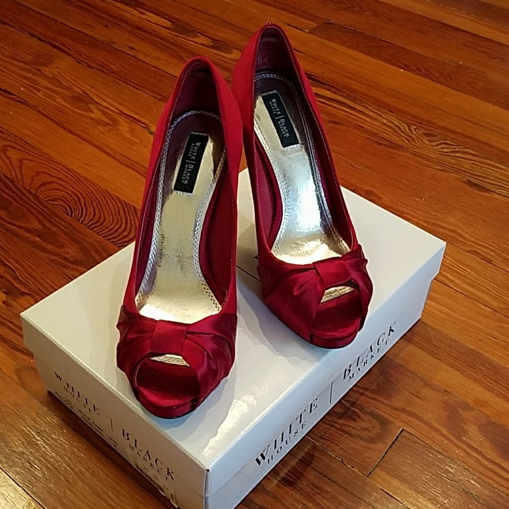 Beautiful red WHBM shoes