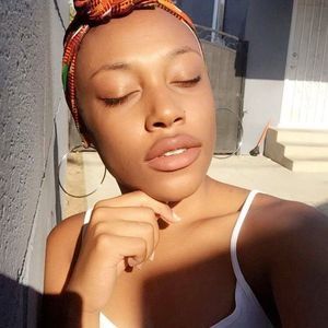 Meet your Posher, Jasmine