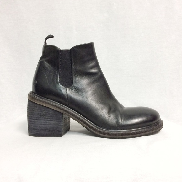 Marsell Shoes - Marsell Chunk Heel Chelsea Boot