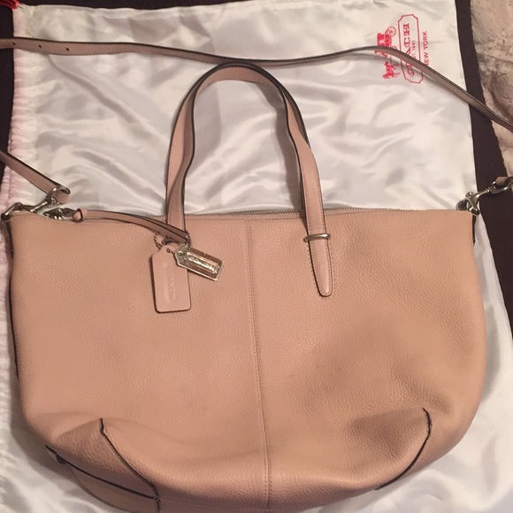 Coach light mauve hand bag - Picture 6 of 6