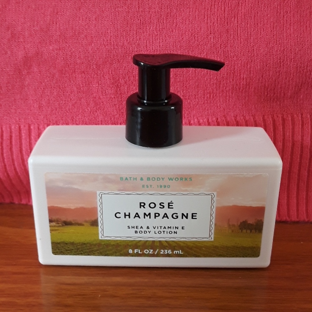 SOLD! Rosé Champagne Shea & Vitamin E Body Lotion-