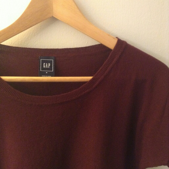 👋Closet closing soon!GAP Short-sleeve sweater - Picture 2 of 4