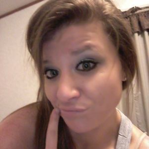 Meet your Posher, Abbey