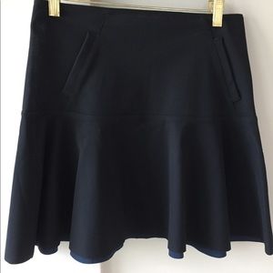 Lululemon black skirt, size 6