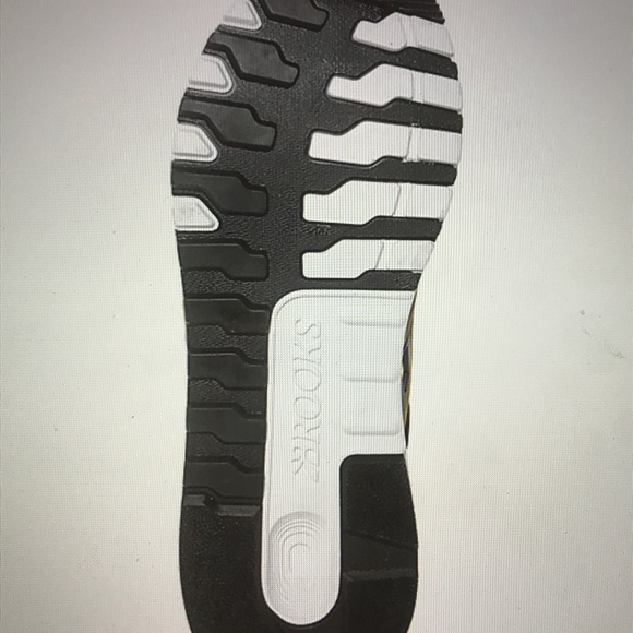 NEW! Brooks Running Women's Shoe / Sneaker Black - Picture 4 of 5