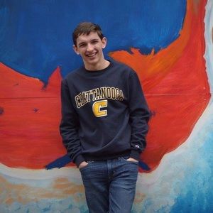 Meet your Posher, Alex