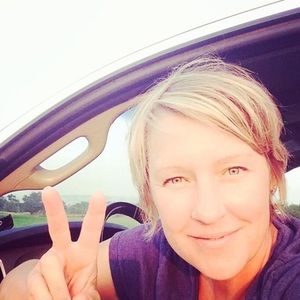 Meet your Posher, Denise