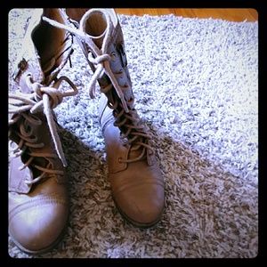 Lace up Boots