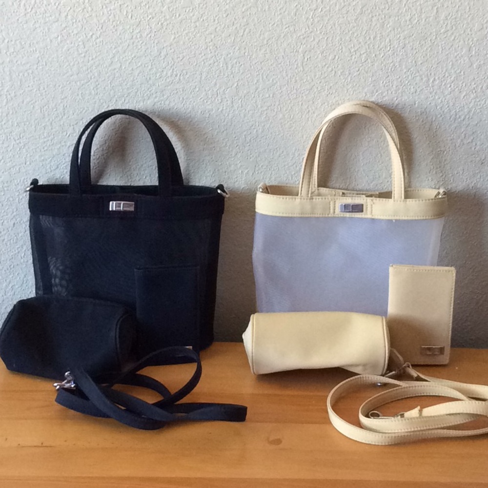 Purse - Picture 2 of 2