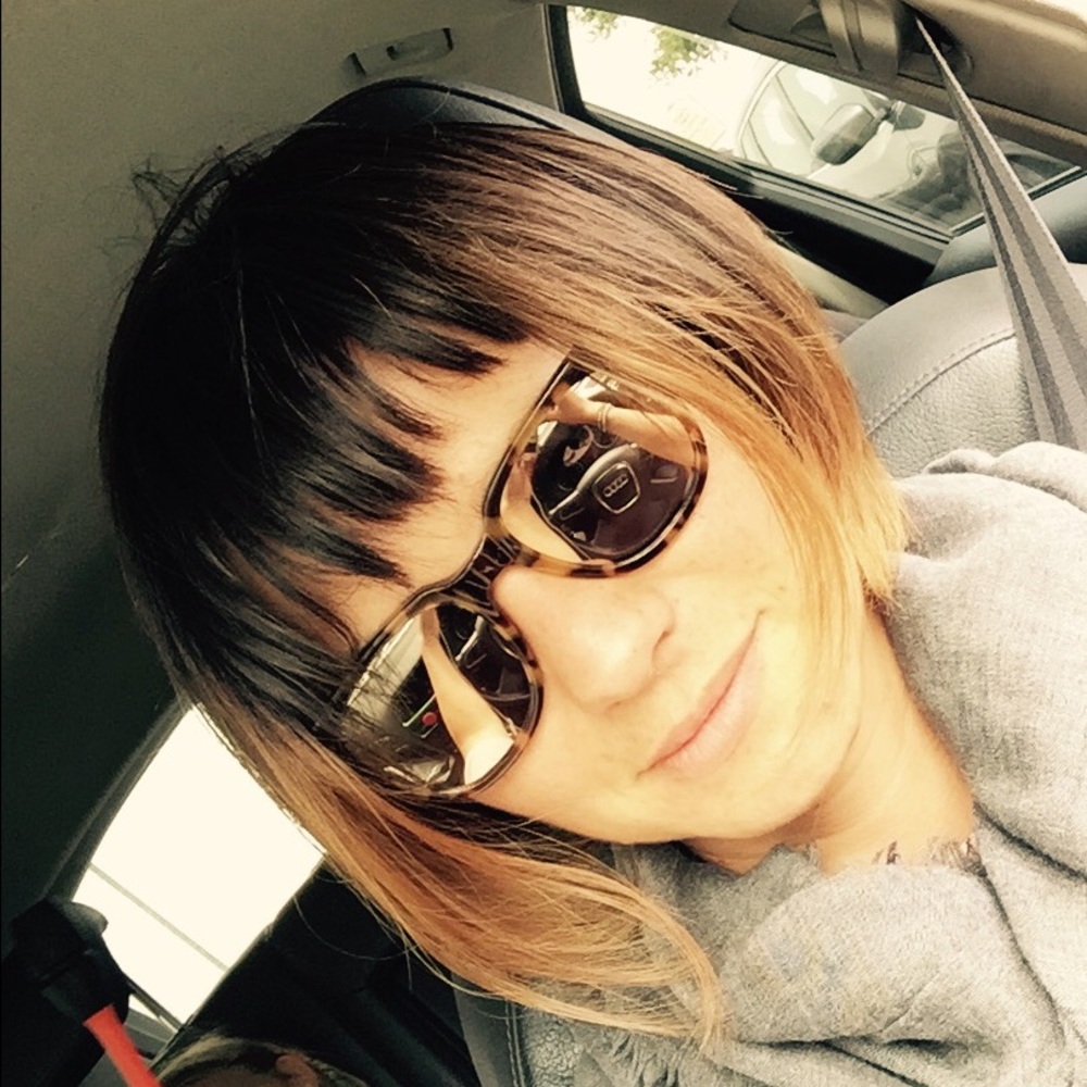 Meet your Posher, Tania