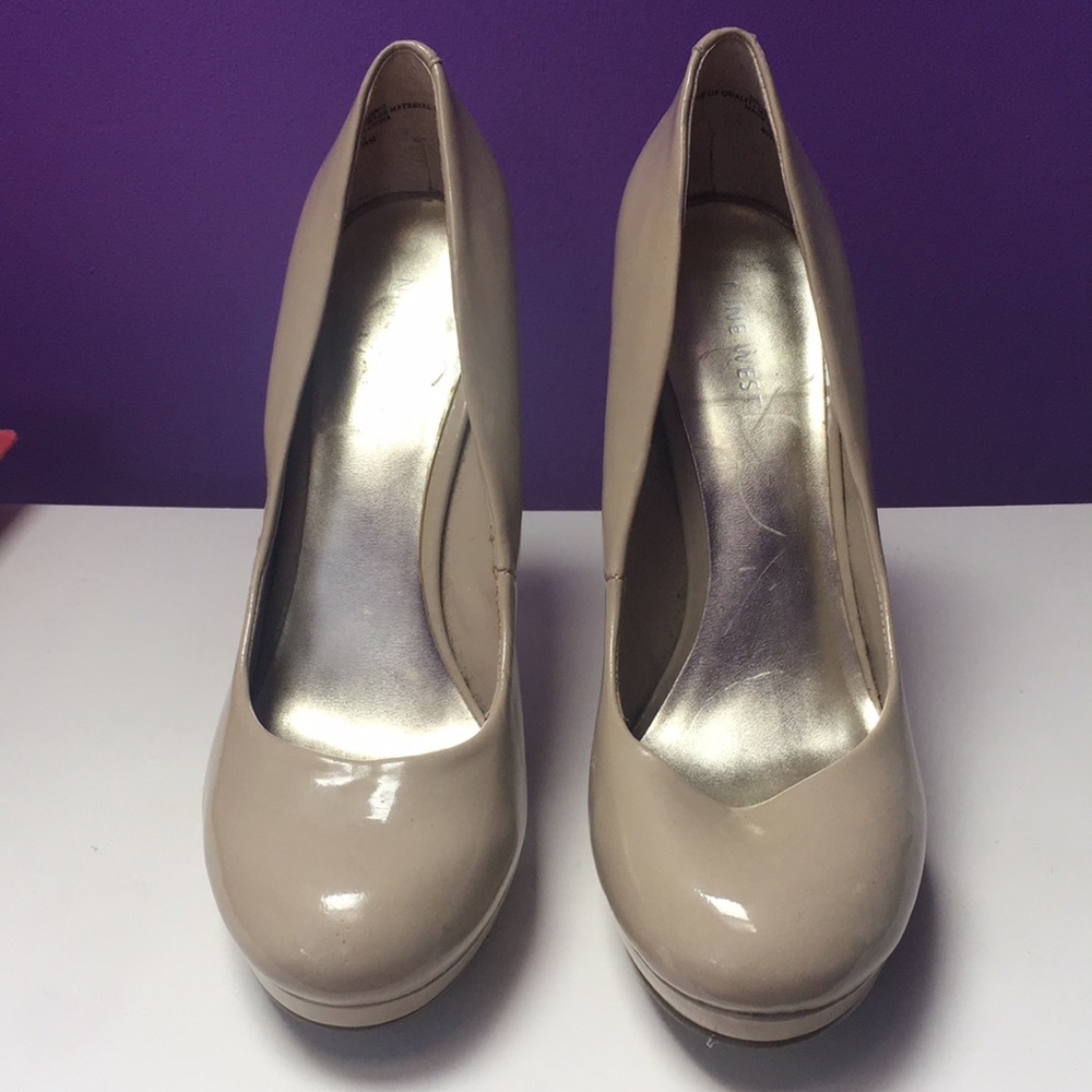 tan heels