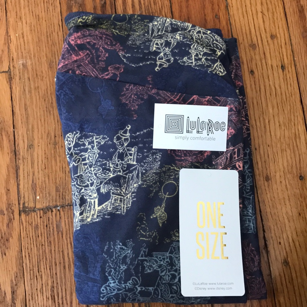 LuLaRoe Disney Hundred Acre Woods OS NWT
