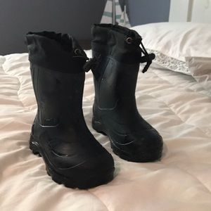 Winter boots