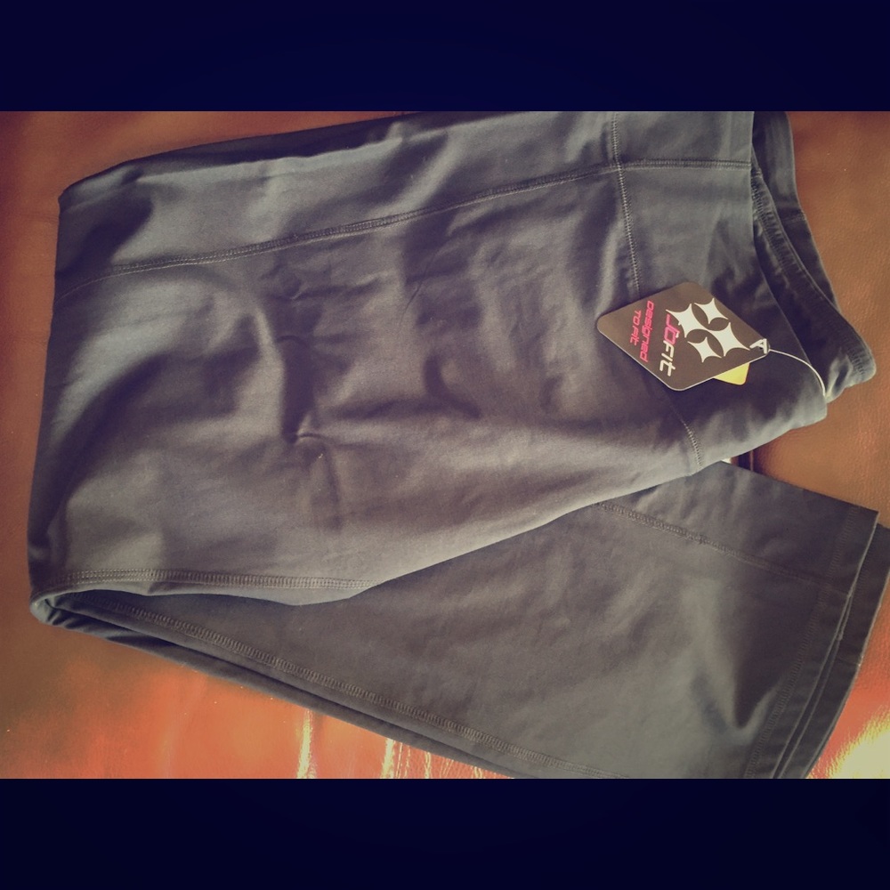 NWTO JoFit Size XL Yoga Pants