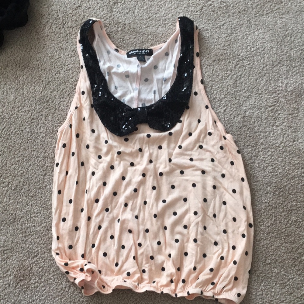 Super cute polka dot tank!