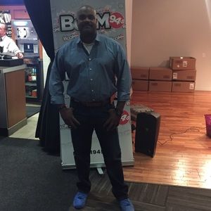 Meet your Posher, Raychaun