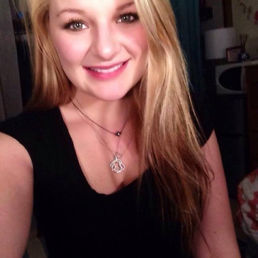 Meet your Posher, Hannah