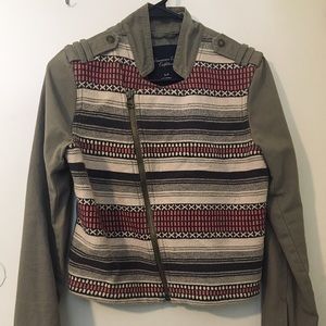 Patterned army green jacket