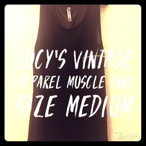 Muscle tee size medium