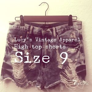 High wasted shorts