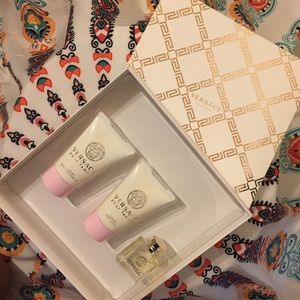 Versace pour femme mini gift box