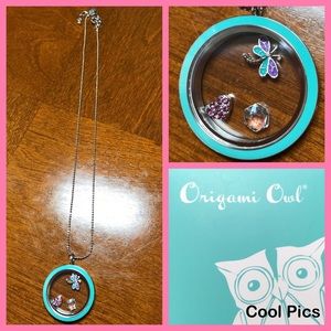 Limited edition origami owl necklace set.