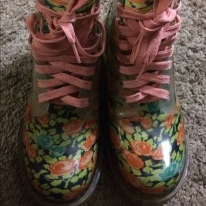 High top Bongo jelly platforms