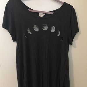 Moon print t-shirt